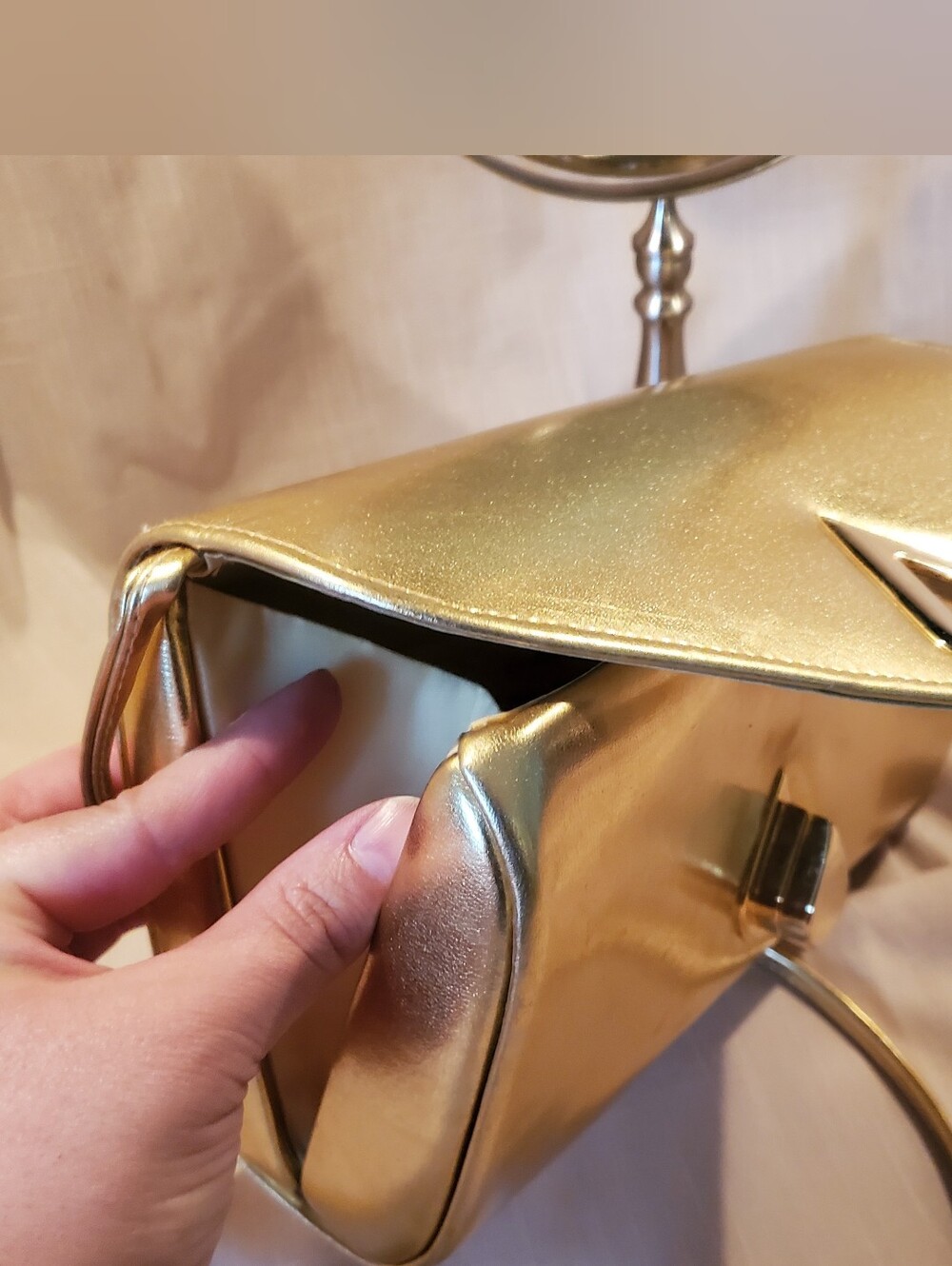 Vintage Rafy Gold Metallic Padded Vinyl Crossbody Evening Bag - Picture 2 of 8